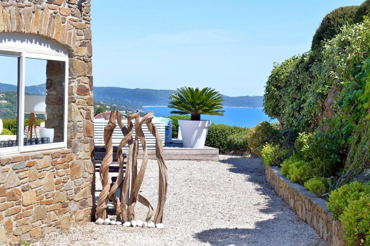 Villa Jucanos - Vue Mer Panoramique Golfe De St-Tropez Cavalaire-sur-Mer 0*,  Frankreich